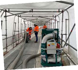 Kugelstrahlmaschine für Beton oder Asphalt Mietmaschine (Modul 300) - 50 - 100 qm pro Stunde.