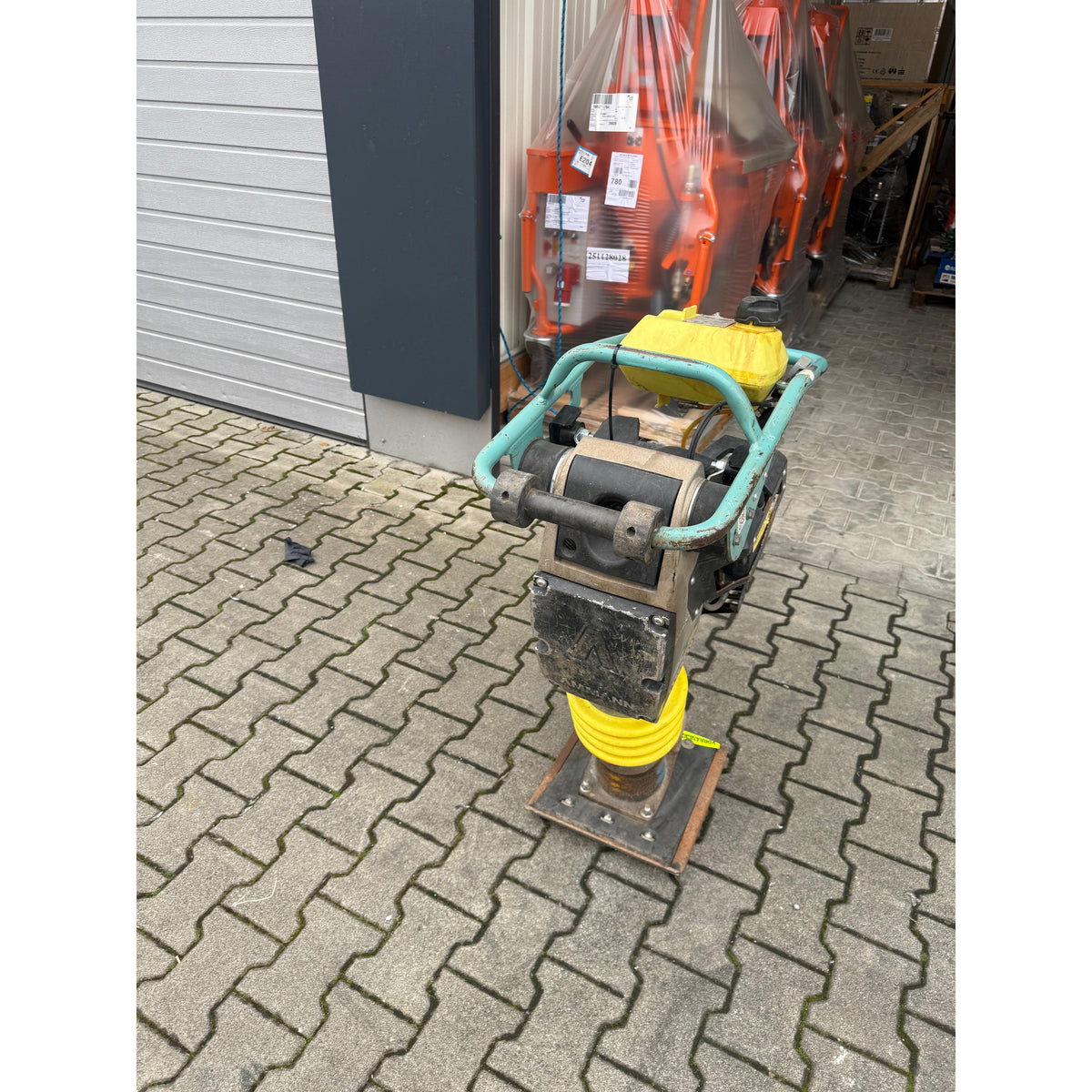 Stampfer / Rüttelstampfer mieten